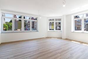 Erstbezug- Helle Erdgeschoßwohnung in zentraler Lage Trier, Paulinstraße