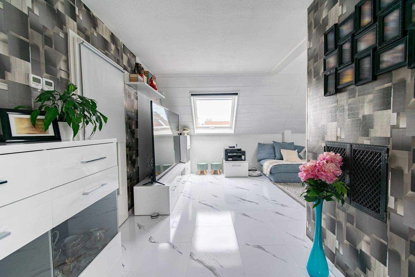 Licht, Raum und beeindruckende Aussicht – Maisonette-Wohnung mit Dachterrasse – Tettnang – Vorschaubild 9