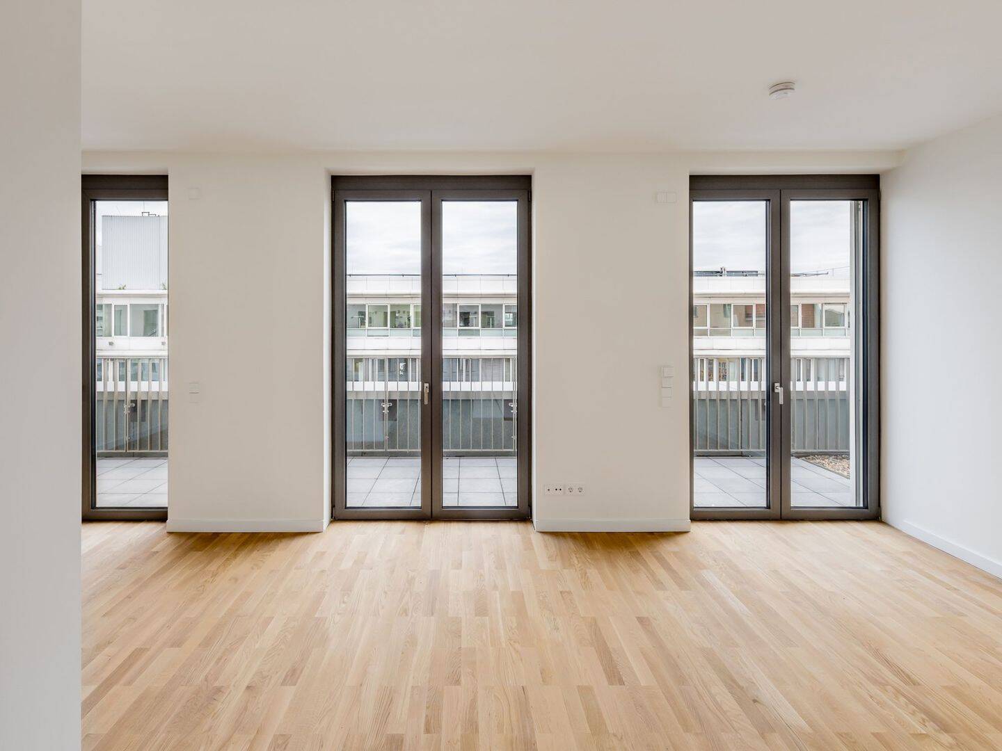 Beste Lage in Charlottenburg: Kompakte 1-Zimmer-Neubauwohnung mit Terrasse und viel Licht – Berlin – Vorschaubild 4