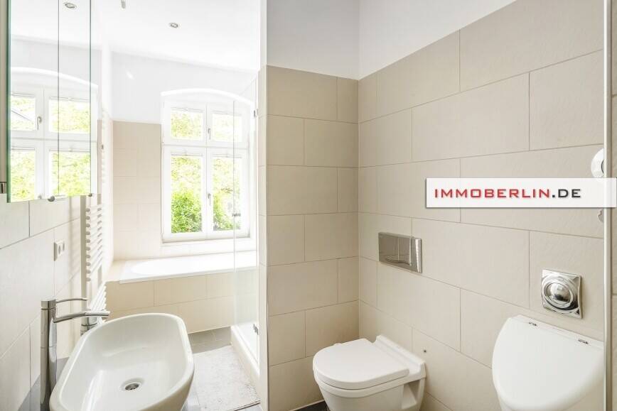 IMMOBERLIN.DE - Wohlfühloase nahe Ku'damm! Faszinierende Penthouse-Wohnung mit Lift, Südwestterrasse – Berlin – Vorschaubild 7