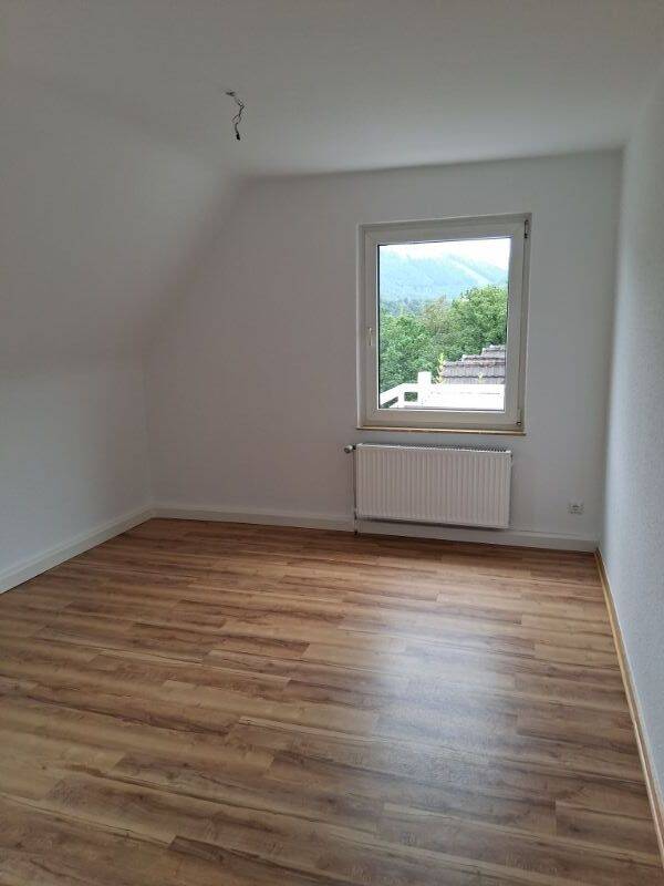 4 Zimmer-Whg. im Dachgeschoss mit bester Aussicht – Altena – Vorschaubild 3