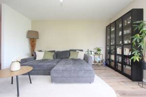 Moderne 3-Zimmer-Wohnung mit 2 Balkonen & Seeblick in Hamburg-Wandsbek – 22041 Hamburg – Vorschaubild 4