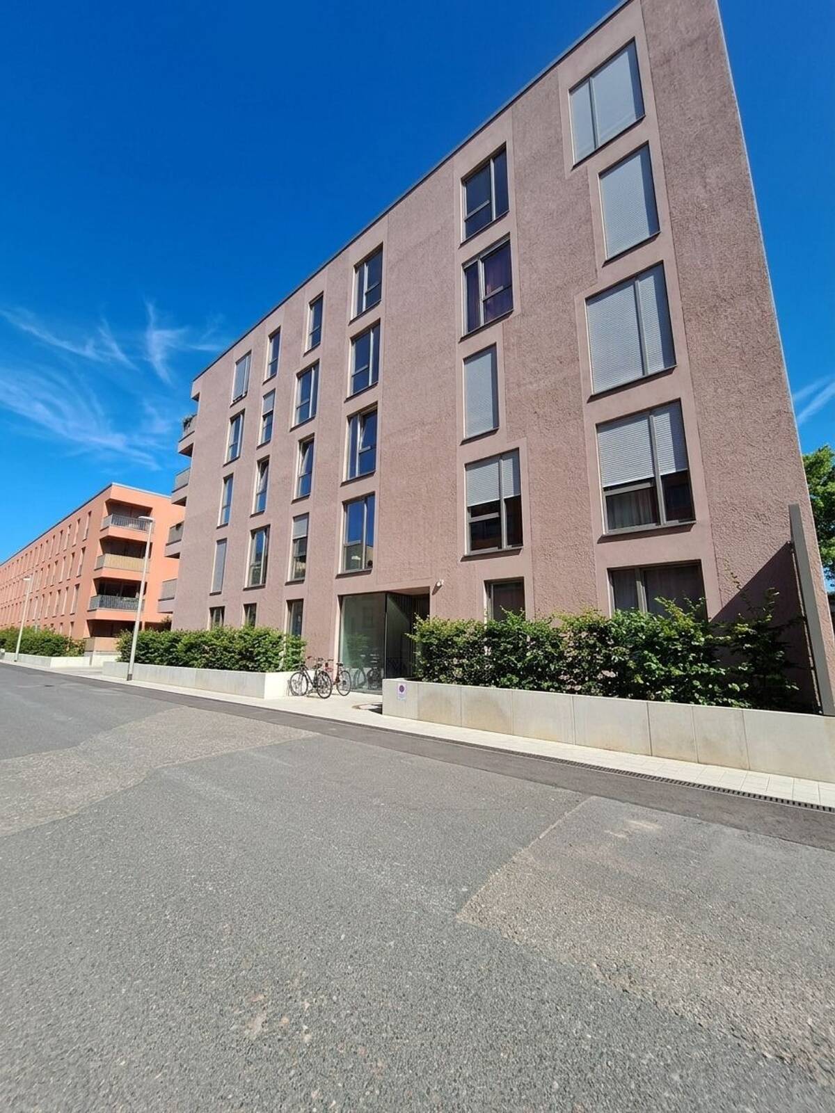 Moderne Etagenwohnung zur Miete mit Balkon in Bonn Endenich - Wentzel Dr. – 53121 Bonn – Bild 1 von 3