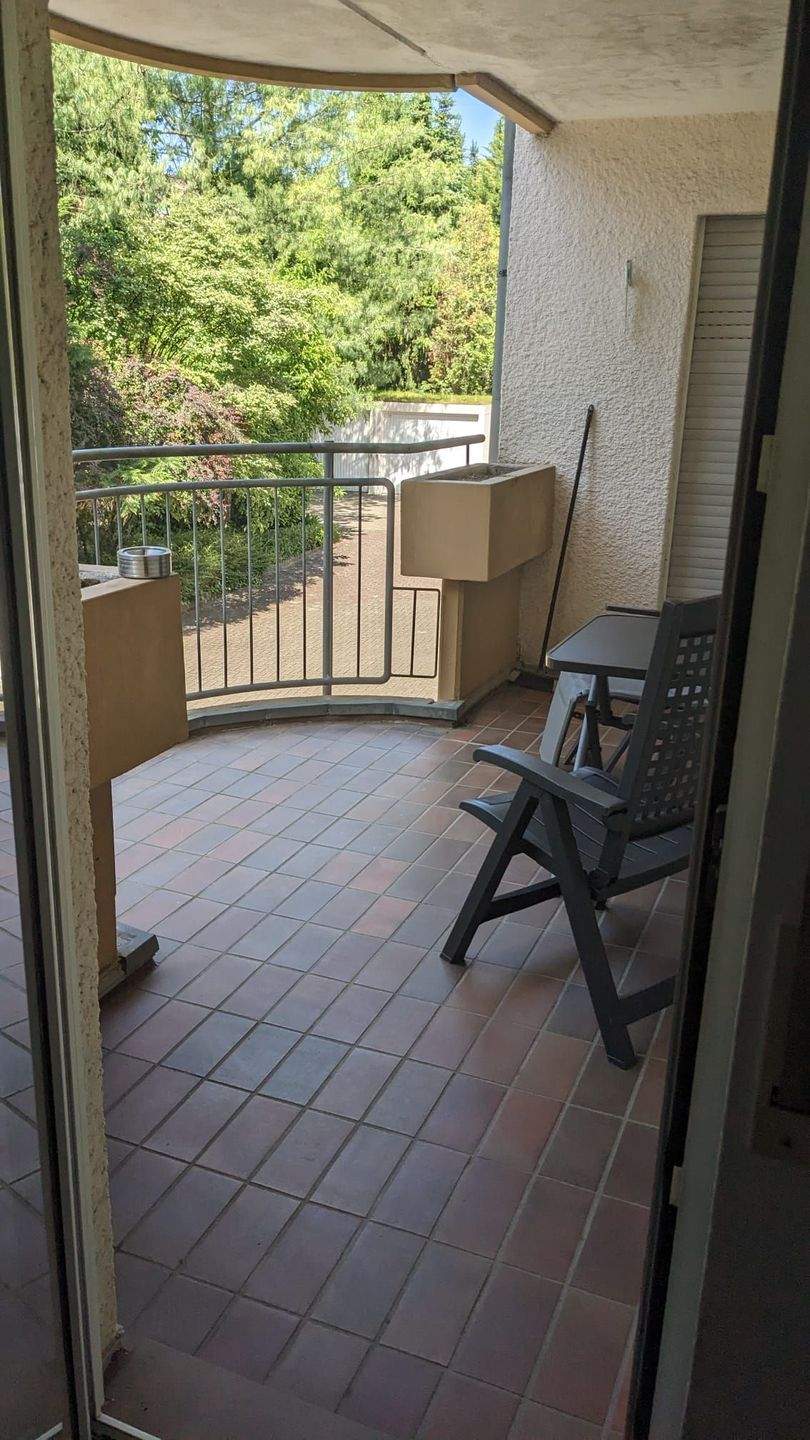 Sbr.-Rotenbühl * beste Lage * geräumige schicke 2 ZKB * Balkon *
