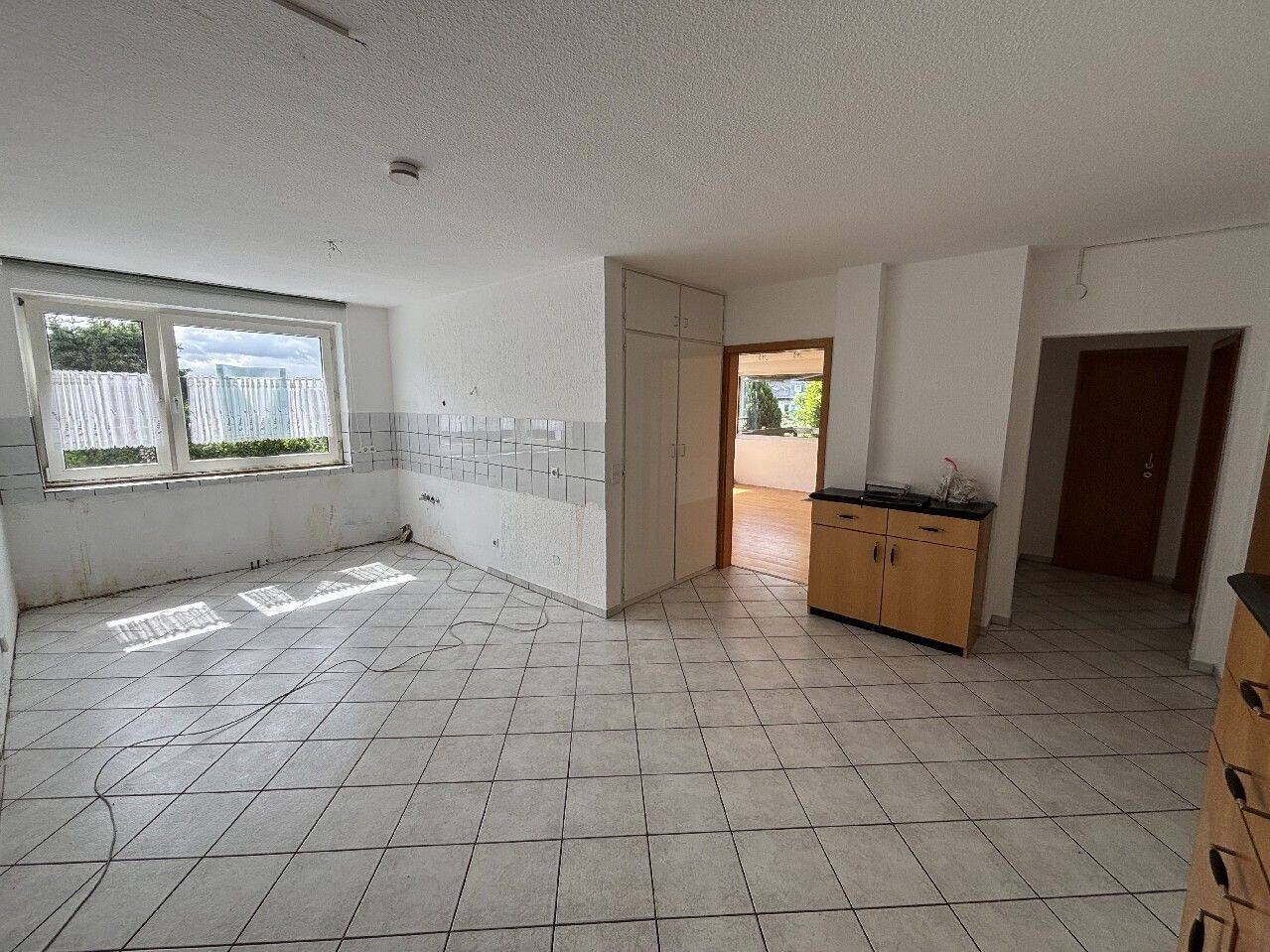 Helle und freundliche 5-Zimmer-ETW mit Garten, Terrasse und 2 Stellplätzen ! – Mettmann – Vorschaubild 6