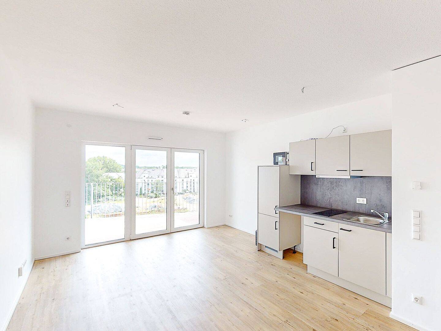Moderne 1-Zimmer-Wohnung mit Balkon – Nürnberg – Vorschaubild 3