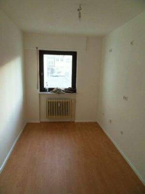 Helle und gemütliche 3- Zimmerwohnung mit Balkon – 68723 Oftersheim – Vorschaubild 4