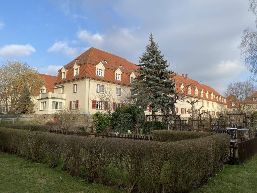 KAUFEN OHNE NEBENKOSTEN! - 4,15 % RENDITE - 3 Zimmer Wohnung im Erdgeschoss mit Loggia – Dresden – Vorschaubild 3