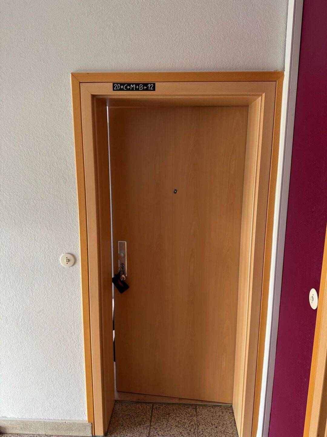 2-Zimmer-Wohntraum, Sackgassenlage, Balkon, Einbauküche – Hamm – Vorschaubild 2
