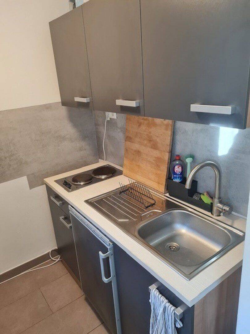 Bochum Ehrenfeld: Schickes Appartement mit Einbauküche zu vermieten – Bochum – Vorschaubild 5