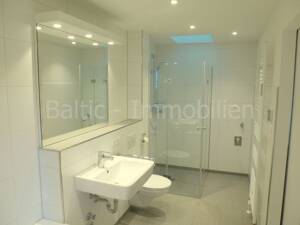 Schöne, komplett sanierte / renovierte Wohnung mit Gartenmitbenutzung ! – 22041 Hamburg – Vorschaubild 7
