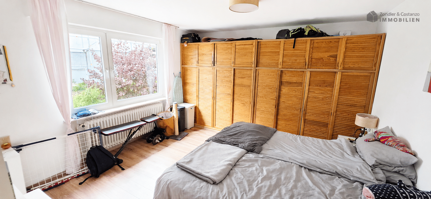Zuhause zum Wohlfühlen: 2,5-Zimmerwohnung mit Balkon & Garage – Stuttgart – Vorschaubild 3