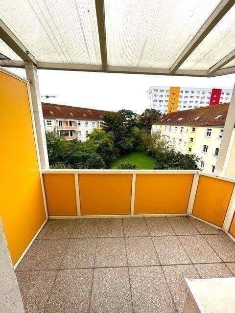 Wohnen in großer Maisonette-Wohnung mit Balkon. – Magdeburg – Vorschaubild 7