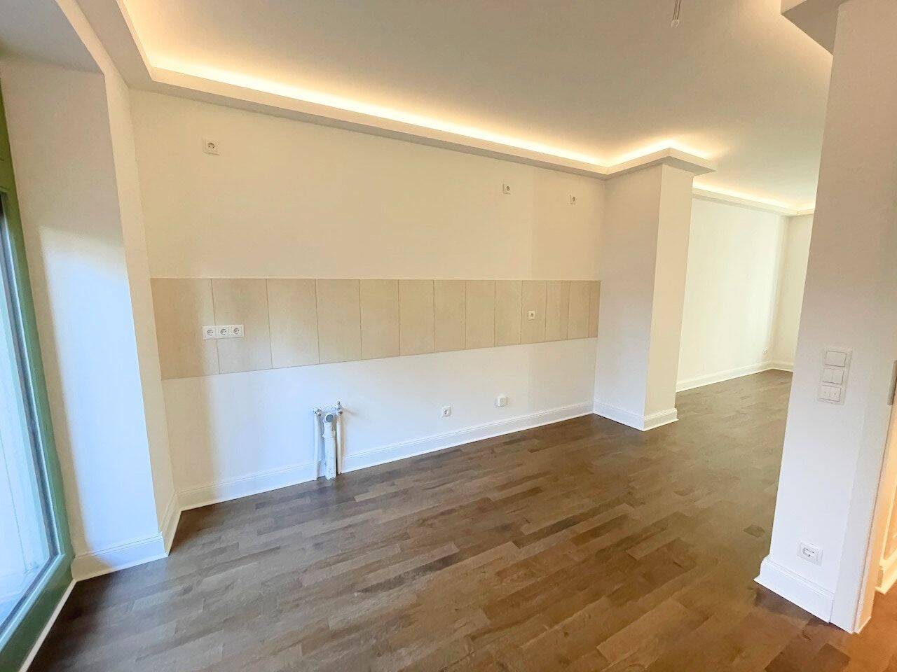 Jetzt aber! Schickes Nest mit Balkon + Parkett + Fußbodenhzg. + Wanne & Dusche + Übernahme EBK mgl. – Leipzig – Vorschaubild 7
