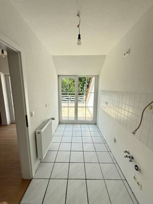 Komplett renovierte 3-Zimmer-Maisonettewohnung mit ausgebautem Spitzboden und Wallbox in Paderborn – 33102 Paderborn – Vorschaubild 7