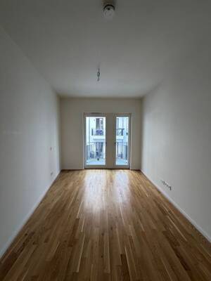 Moderne 3-Raum-Wohnung mit Einbauküche und Balkon direkt im Zentrum - Maisonette – 1067 Dresden – Vorschaubild 8