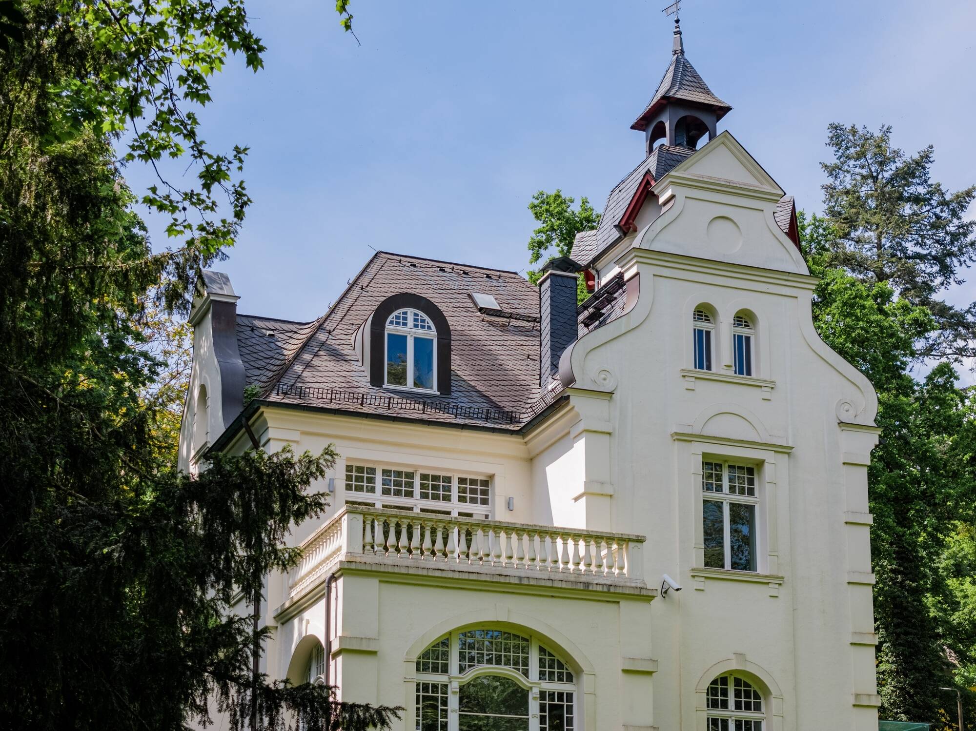 Seltene Gelegenheit - Villenanwesen auf einem parkähnlichem Grundstück - weitere Bebauung möglich – Potsdam – Vorschaubild 5