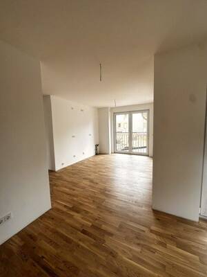 Ihre neue Familienwohnung im Erstbezug mit Balkon. – 1127 Dresden – Vorschaubild 6