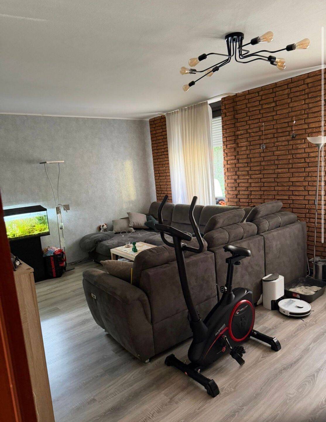 Gepflegtes Einfamilienhaus mit modernisiertem Innenbereich, Garten & Vollkeller – Oberhausen – Vorschaubild 3