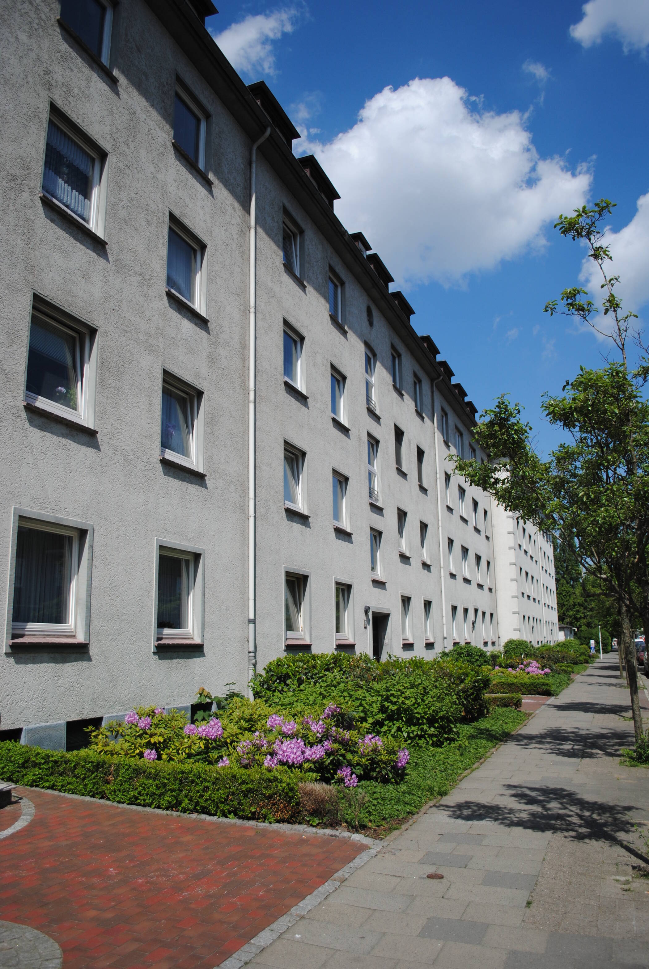 Mit Einbauküche, Balkon und Designbelag – Bremerhaven – Vorschaubild 7
