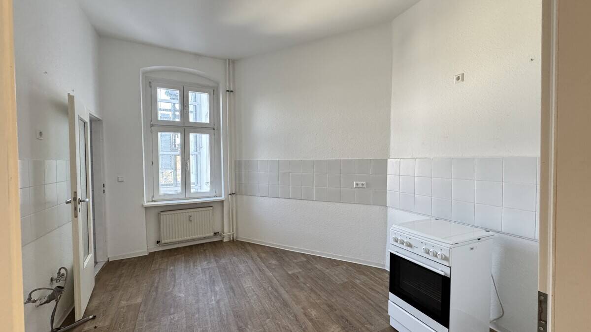 Charmanter Altbau-Rohdiamant mit Balkon & großem Potenzial! Renovierungsbedürftig & Provisionsfrei! – Berlin – Vorschaubild 5