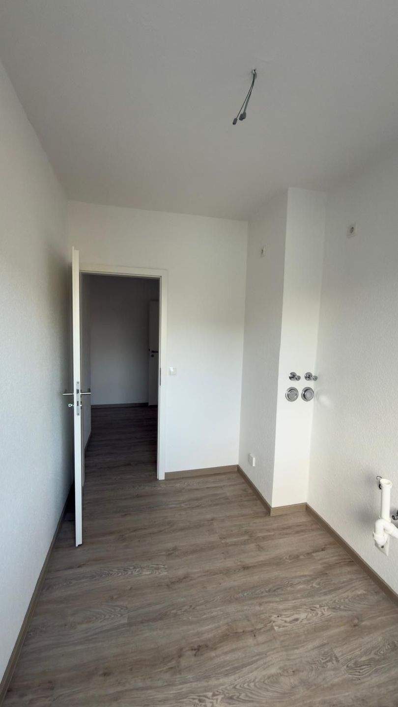 Attraktive 2 Zimmer Wohnung - frisch saniert – Braunschweig – Vorschaubild 4