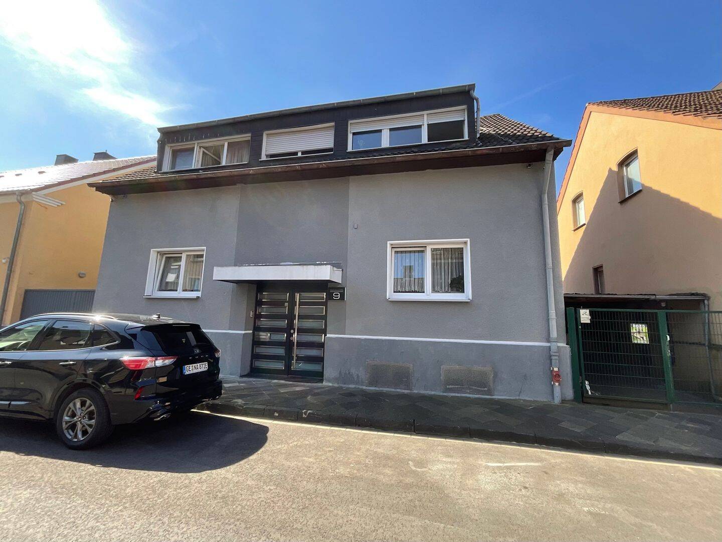 ZWEIFAMILIENHAUS MIT WINTERGARTEN & TRAUMGARTEN! – Gelsenkirchen – Vorschaubild 2