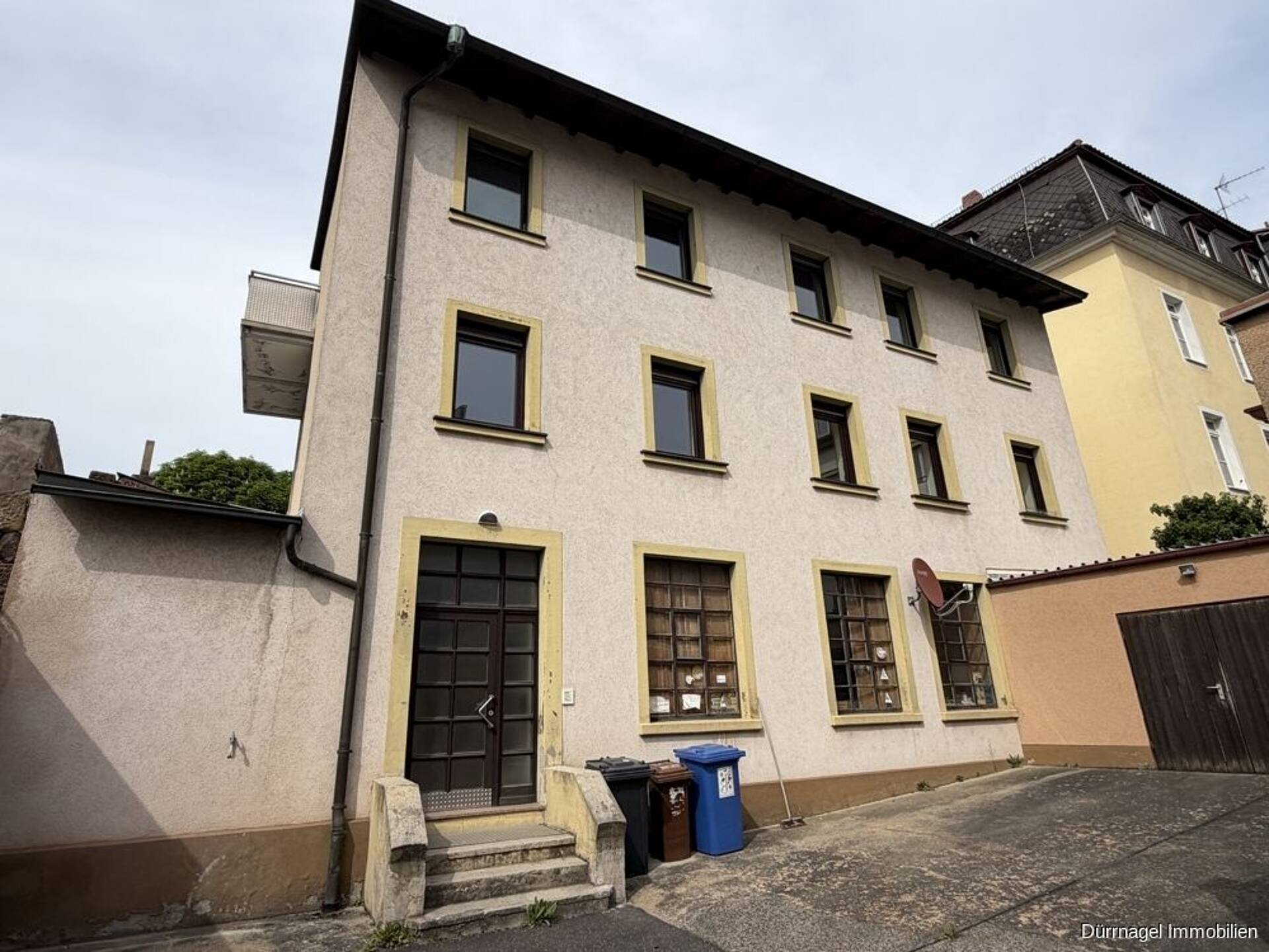 Mehrfamilienhaus in 97080 Würzburg / Grombühl mit 150 m² kaufen