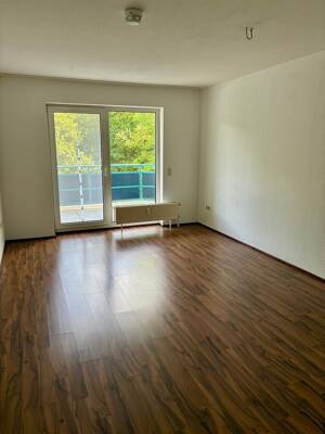 2-Zimmer-Wohnung mit Balkon & Grünblick in Göttingen-Weende – Einbauküche, Stellplätze, Nähe Uni – 37077 Göttingen – Vorschaubild 6