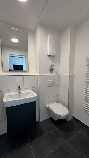 Erstbezug Möbliertes All-Inklusive Studio Apartment in Frankfurt Niederrad – 60528 Frankfurt am Main – Vorschaubild 4