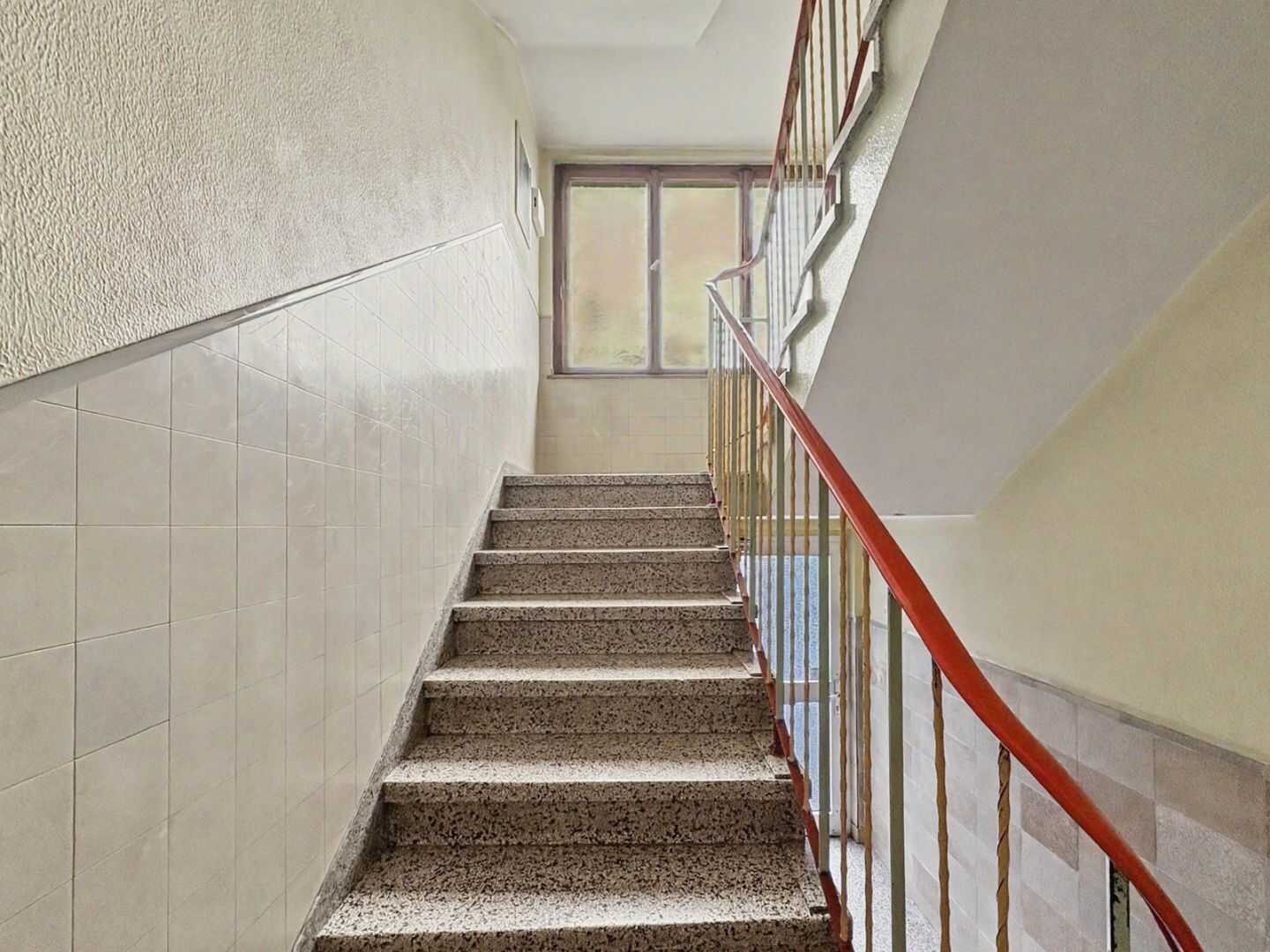 Geräumige 5-Zimmer-Eigentumswohnung in zentraler Lage Bochums – Bochum – Vorschaubild 2