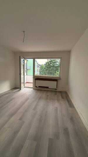 Helle 3-Zimmer-Wohnung mit Balkon und modernem Wohnkomfort