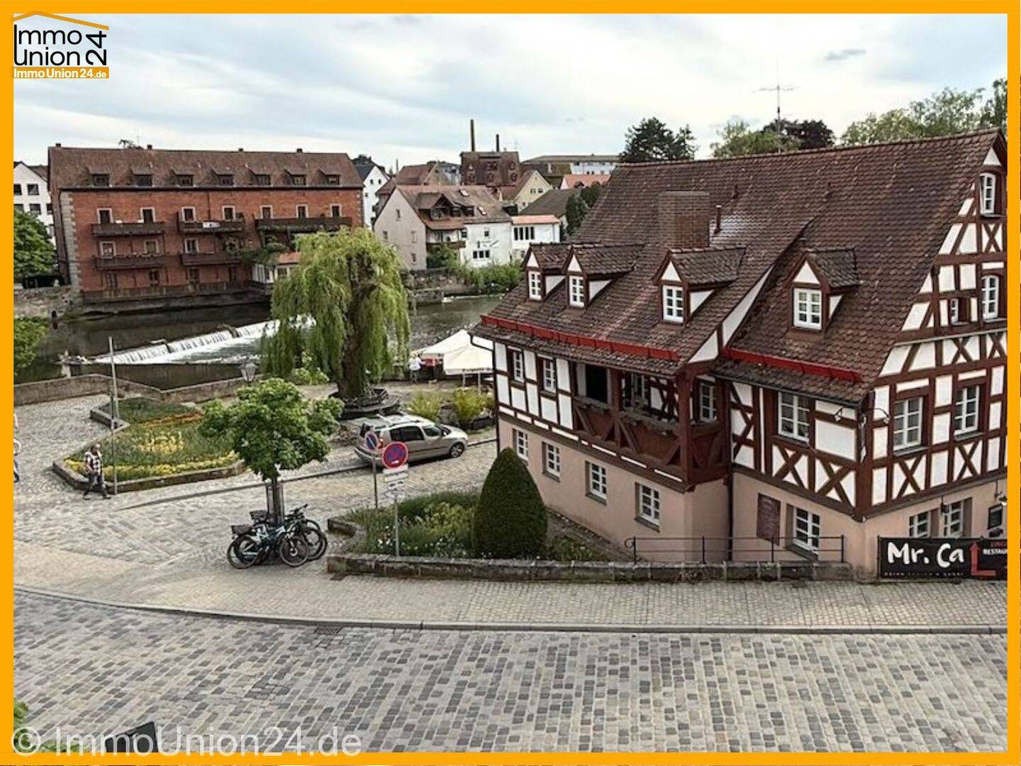 499.000,- für 281 qm Altstadthaus mit 6 Wohn,- + 1 Gewerbeeinheit in 1A Lage und 30.885,- Mietertrag