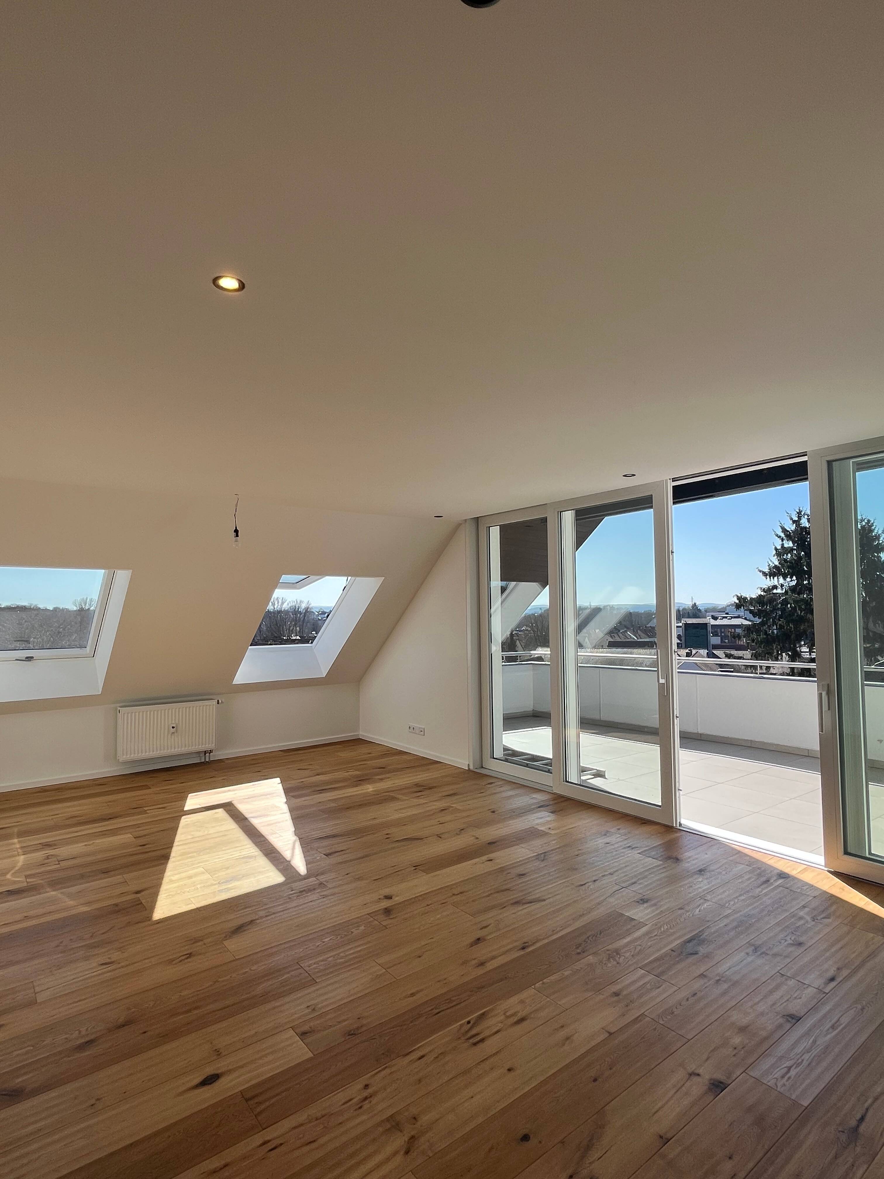 Wunderschöne Maisonettewohnung mit fantastischem Ausblick zu vermieten