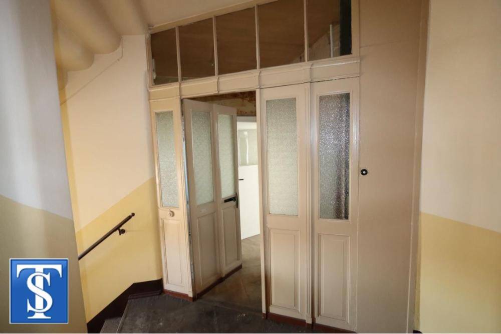 Objekt-Nr.: 12421 - Mehrfamilienhaus mit Öfen im Zentrum von Plauen wartet auf Sanierung – Plauen – Vorschaubild 6
