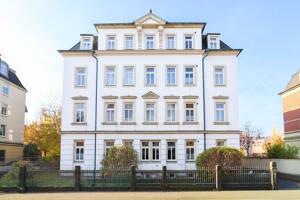+++ Sofort bezugsfrei! 2-Zimmer-Wohnung im Jugendstil mit Einbauküche im Herzen von Löbtau +++