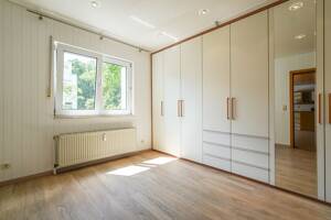 Modernisierte 2-Zimmer-Wohnung mit großer Loggia in Rahm-West. – 47269 Duisburg – Vorschaubild 3