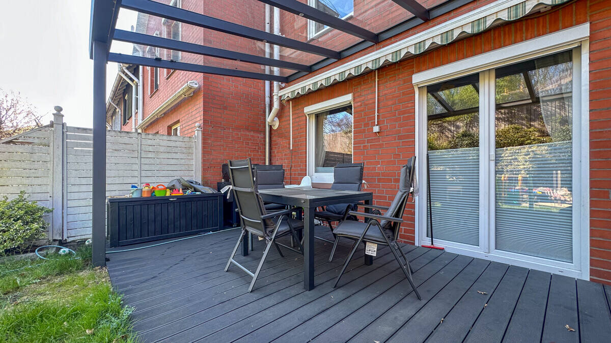 Reihenmittelhaus - groß, hell, mit Carport – Hamburg – Vorschaubild 8