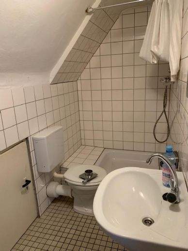2,5 ZK Bad mit Wanne und Dusche, 4.3, Brauerstr. 6, 66123 Saarbrücken – Saarbrücken – Vorschaubild 5