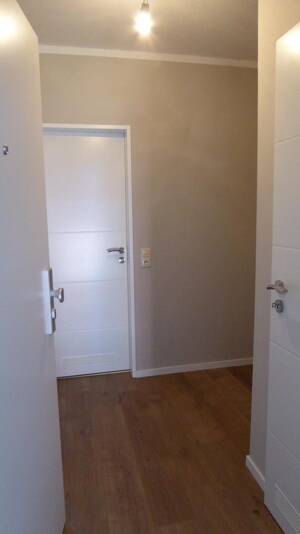 Top sanierte 1 ZKB Wohnung mit Balkon in Wiesbaden - Nordenstadt – 65205 Wiesbaden – Vorschaubild 3
