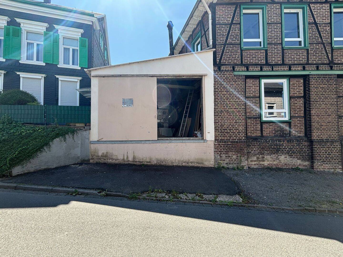 Gewerbehalle/Produktion zur Miete in Remscheid-Hölterfeld – Remscheid – Vorschaubild 2