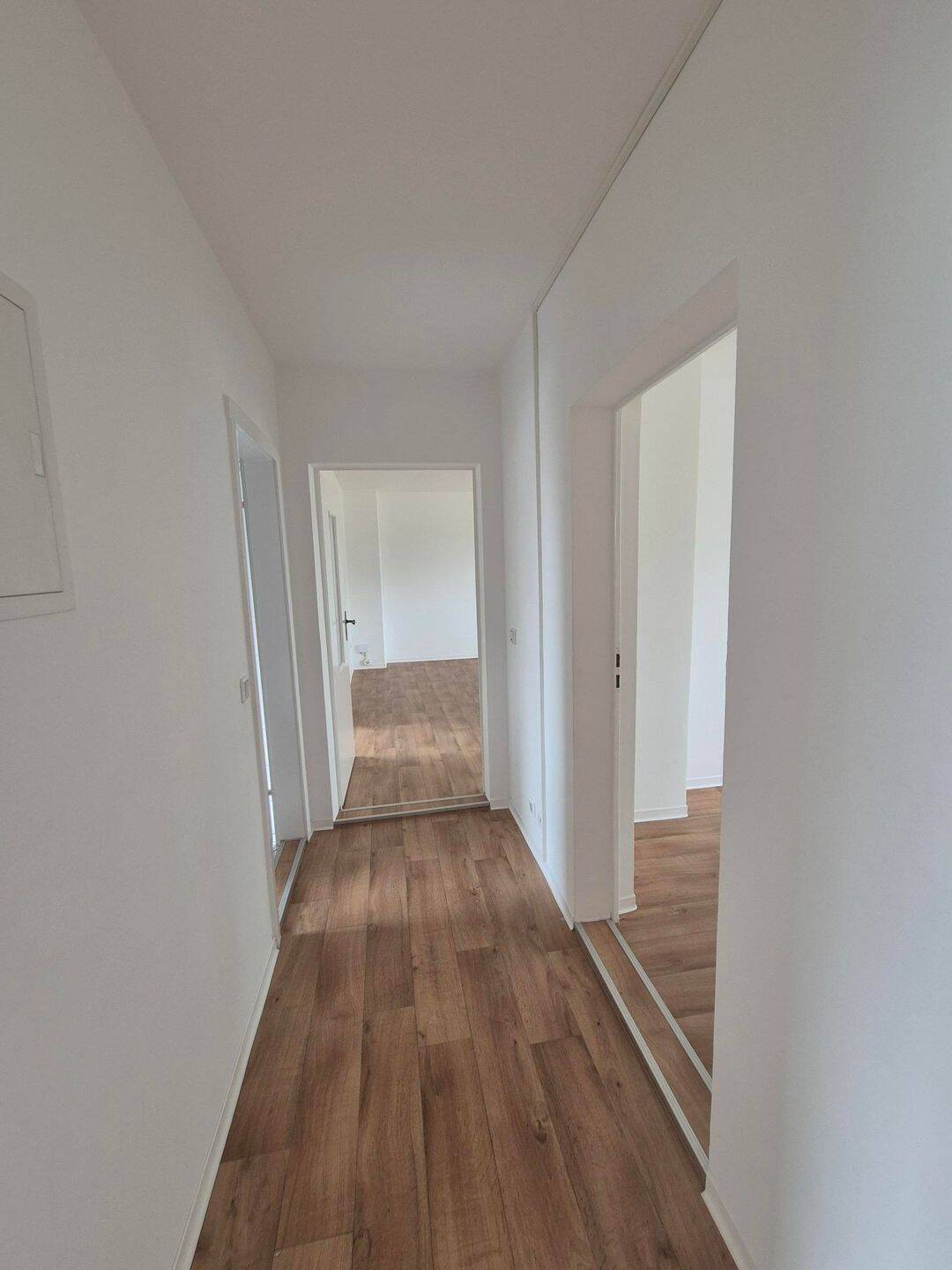 Moderne 3-Zimmer-Wohnung mit Balkon in Löbau zu vermieten – Löbau – Vorschaubild 4