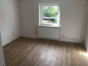 Modernisierte 2,50-Zimmer-Wohnung in Eichholz – 23564 Lübeck – Vorschaubild 3