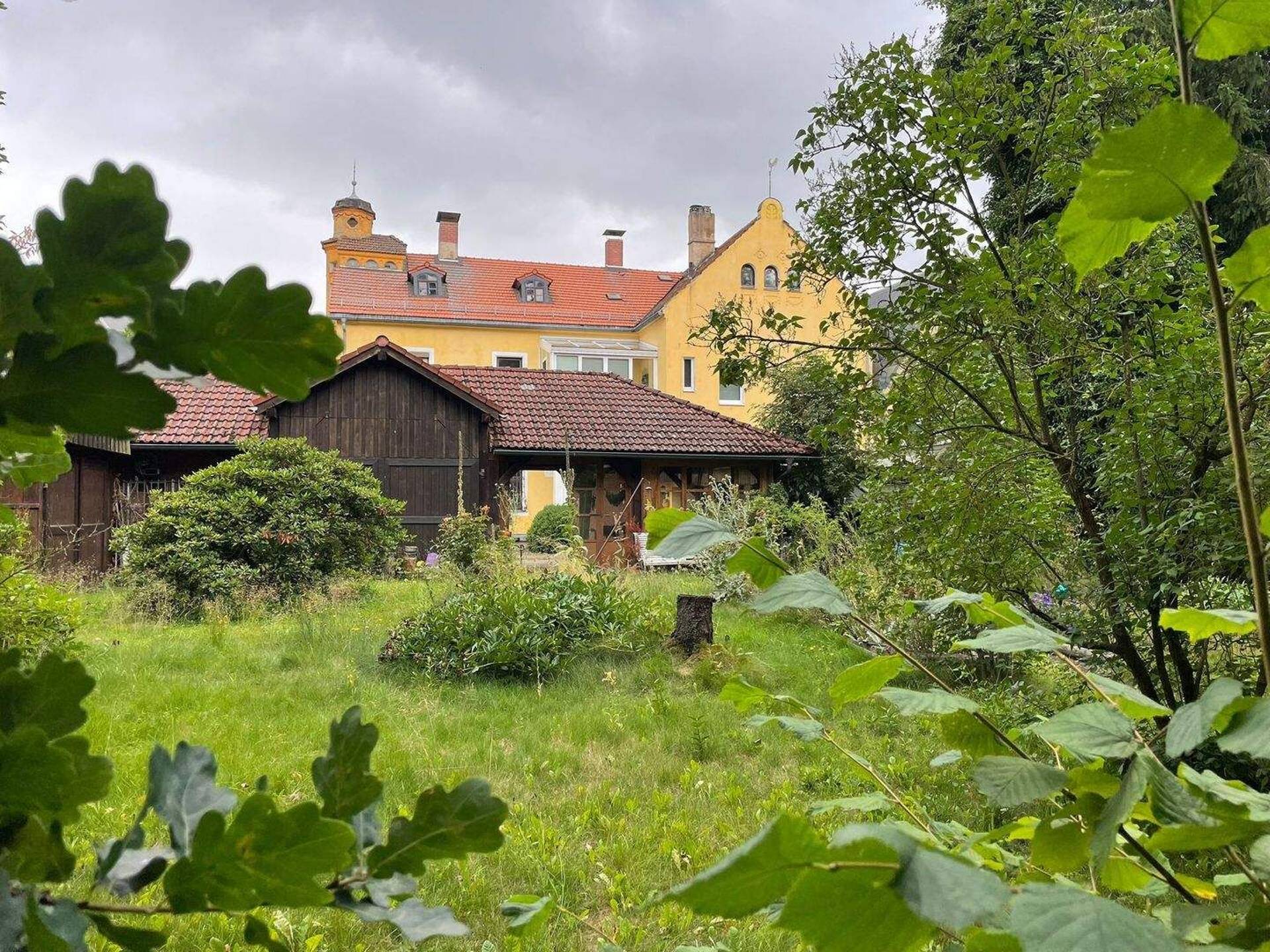 Haus in 95028 Hof mit 298 m² kaufen