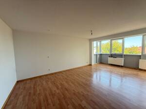 Helle 2-Raumwohnung mit Aufzug - Ihr neues Zuhause im 5. Obergeschoss – 39104 Magdeburg – Vorschaubild 3