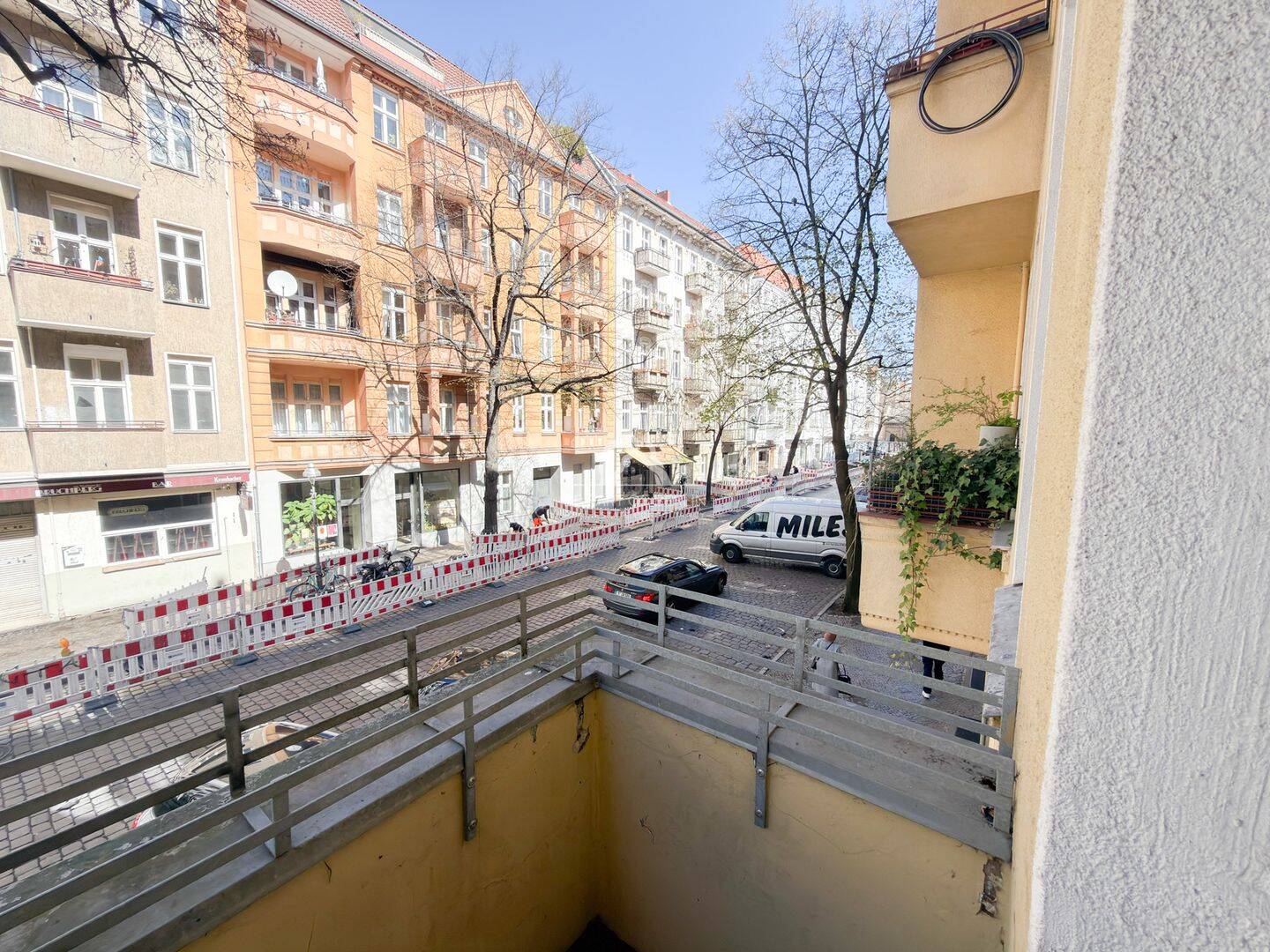 PROVISIONSFREI: TOP-ZUSTAND! 1 ZIMMER ALTBAUWOHNUNG IM SCHILLERKIEZ! – Berlin – Vorschaubild 3
