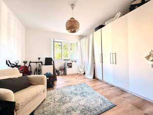 renovierte Jugendstilwohnung im Nibelungenviertel +++ mit Balkon/Wintergarten & Gemeinschaftsgarten +++ – 90461 Nürnberg – Vorschaubild 2