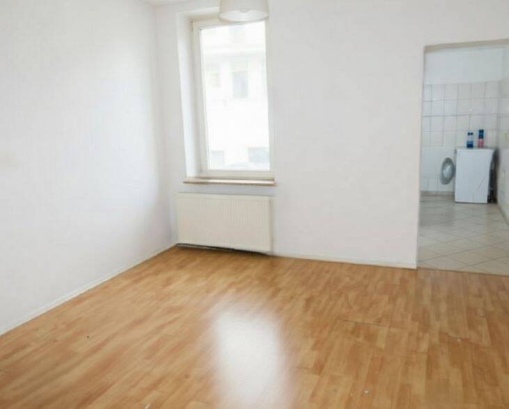Helle Wohnung im 1. OG. # privates 4 Parteien-Haus # City-Lage vs. Eickener Kult + Flair # via Amt möglich – Mönchengladbach – Vorschaubild 3