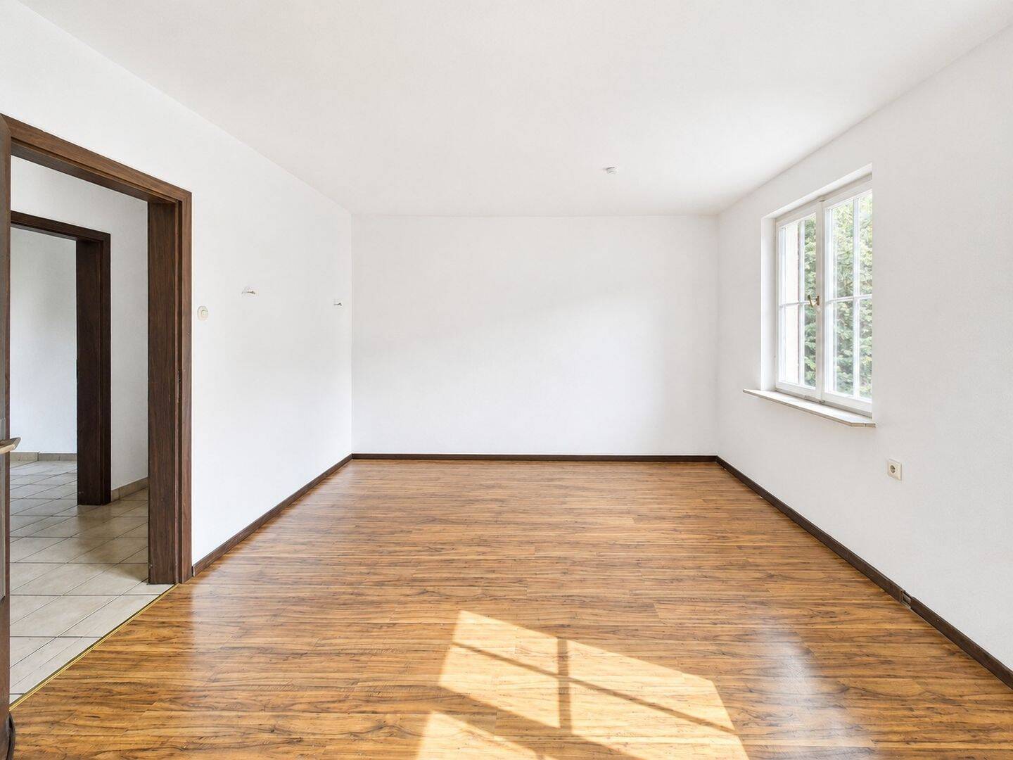 Charmante 3-Zimmer-Wohnung mit Außenstellplatz in Stuttgart-Gablenberg – Stuttgart – Vorschaubild 8
