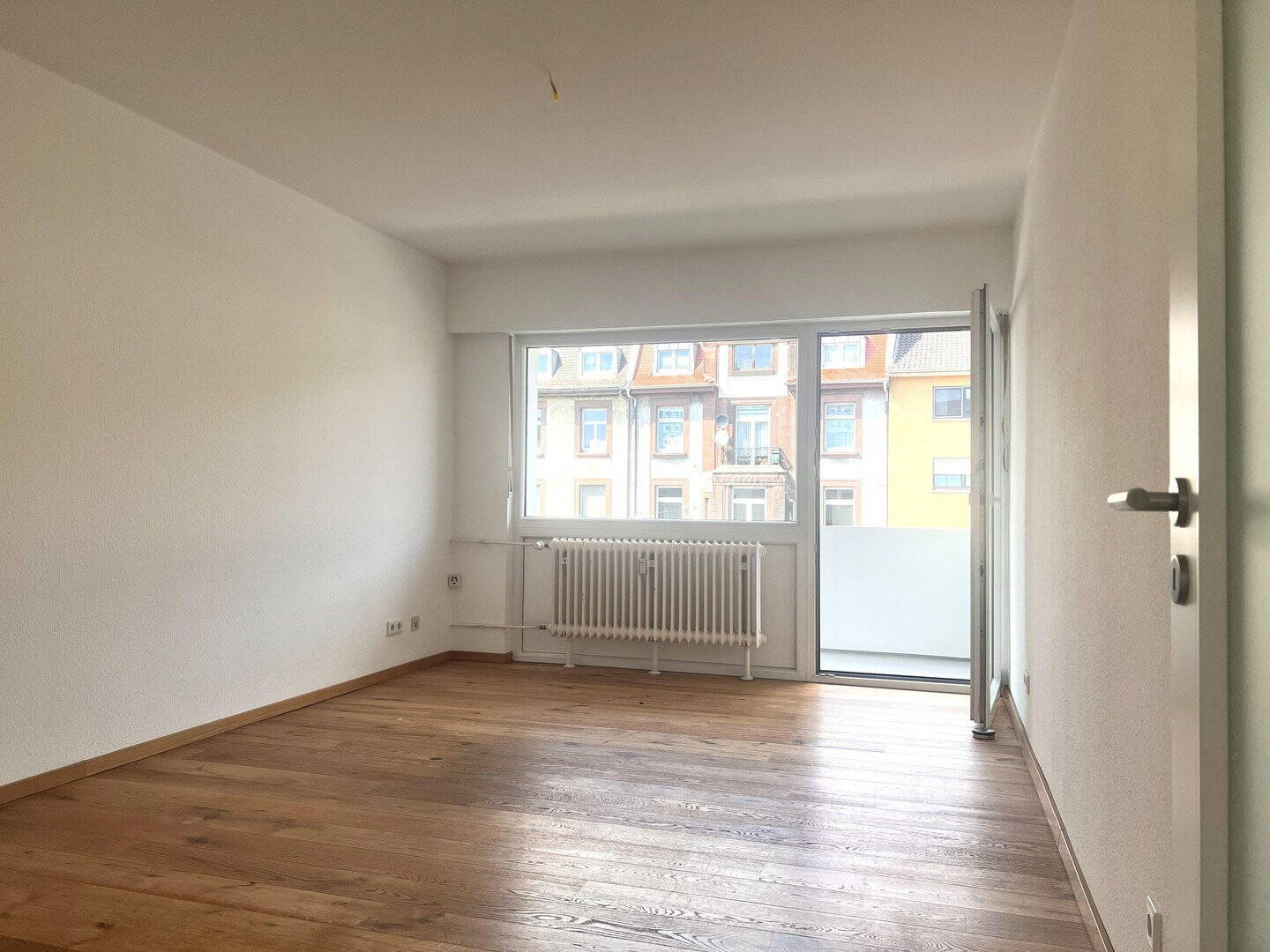 Attraktive Citywohnung 3ZKBB mit Aufzug und Tiefgaragenplatz! – Mannheim – Vorschaubild 3